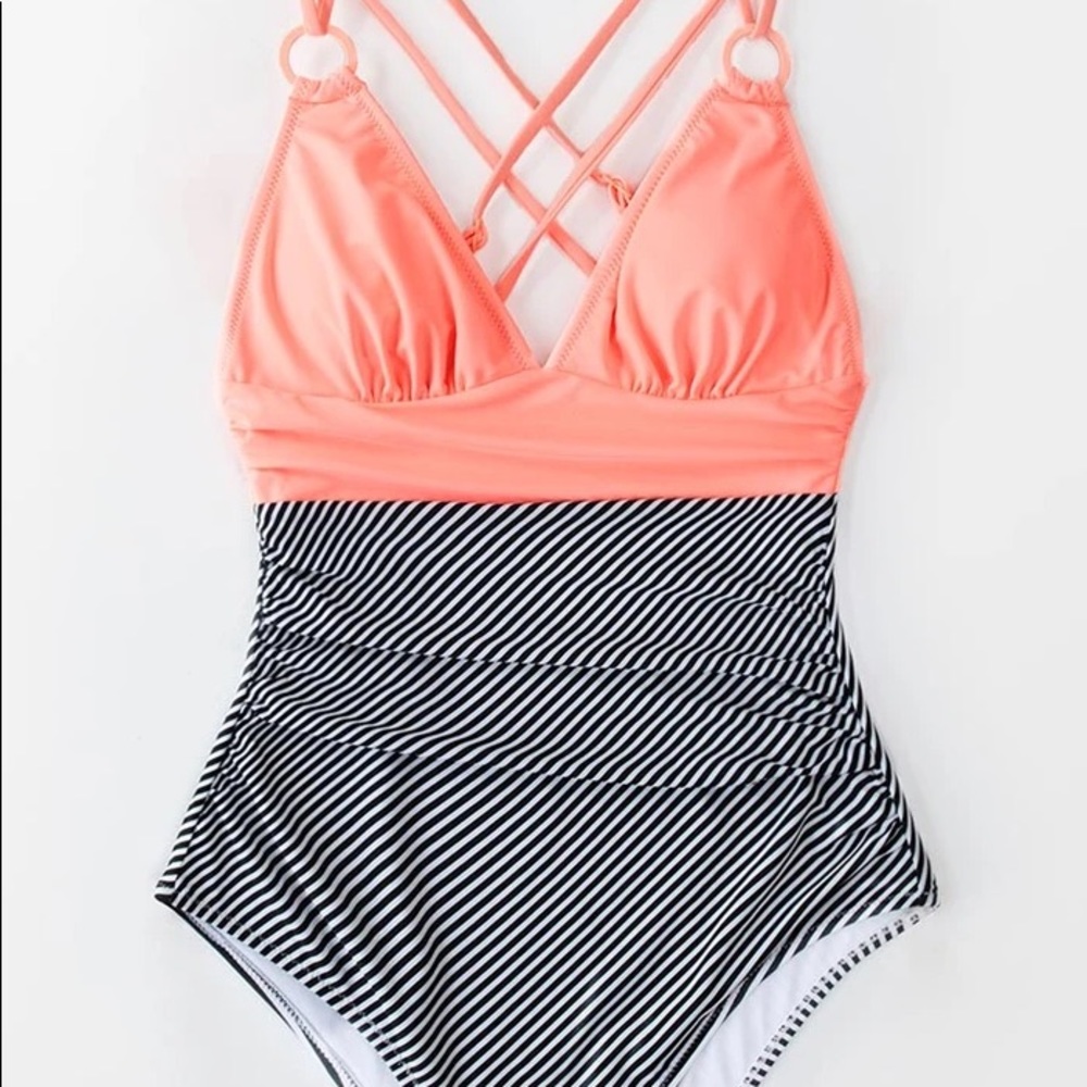 Cupshe brand Peachy And Striped One Piece Swimsuit
